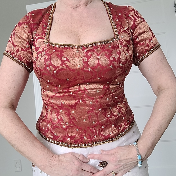 Silk Lengha Size 8. - Picture 5 of 16